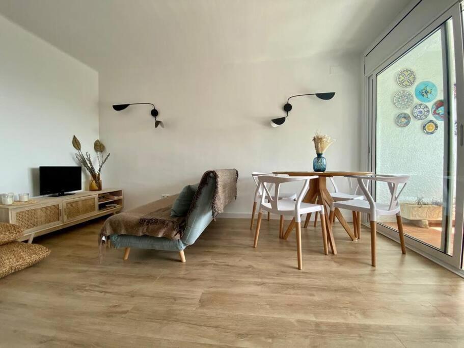 La Calma De Tossa Apartment Херона Екстериор снимка