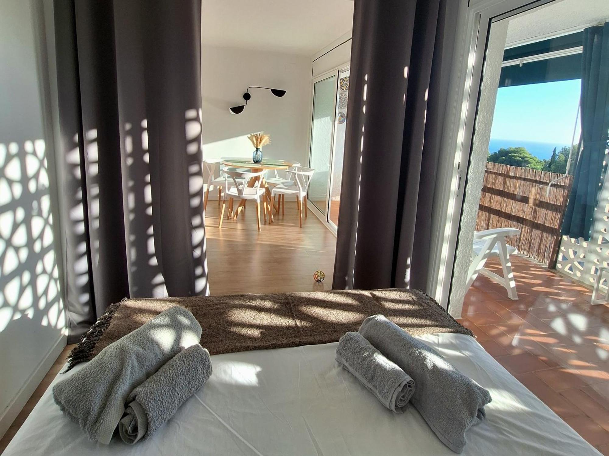 La Calma De Tossa Apartment Херона Екстериор снимка